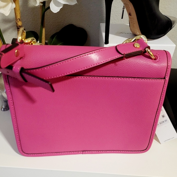 Handbag - Picture 6 of 7